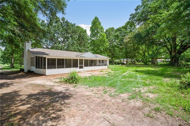 10161 Pollard Road, Semmes, AL 36575