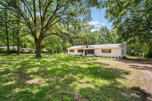 10161 Pollard Road, Semmes, AL 36575