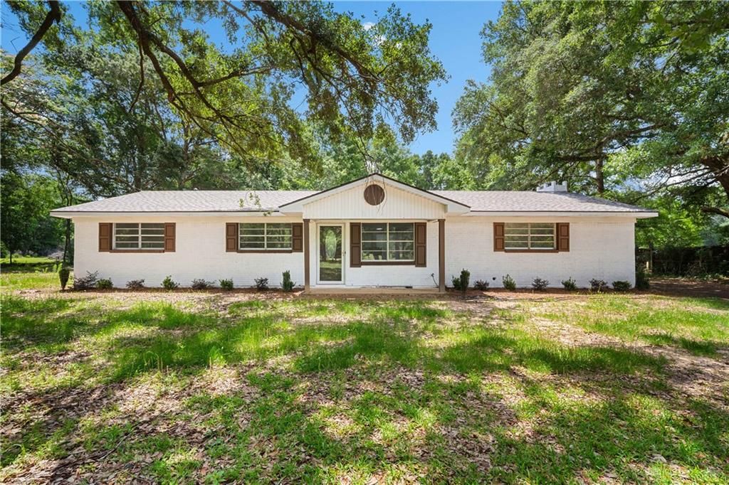 10161 Pollard Road, Semmes, AL 36575