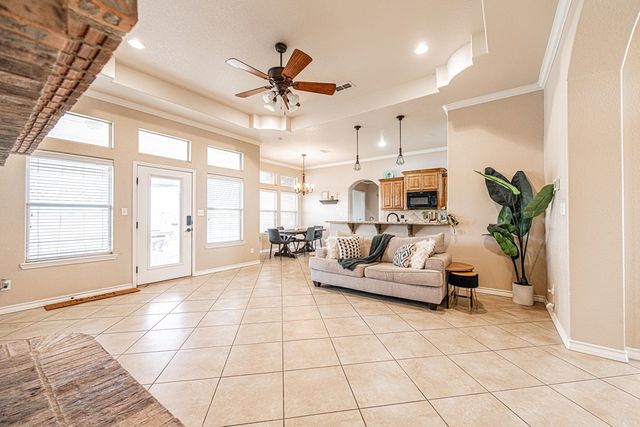 1314 S County Rd 1118, Midland, TX 79706