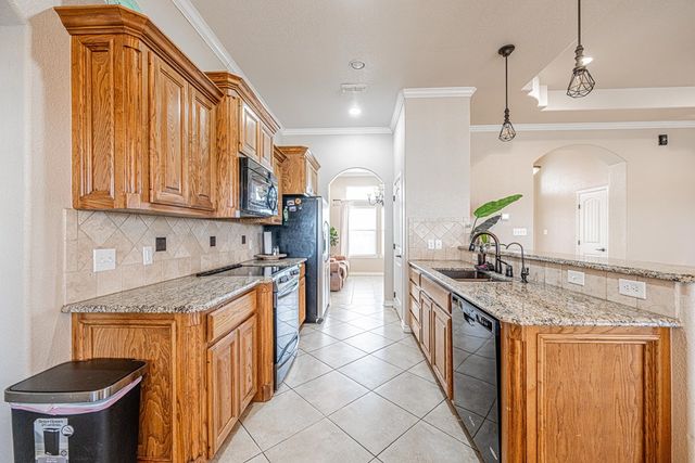 1314 S County Rd 1118, Midland, TX 79706