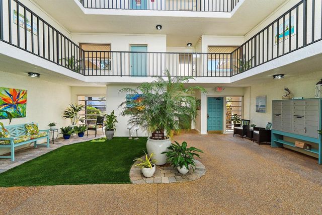 1800 SE Saint Lucie Boulevard 7-201, Stuart, FL 34996