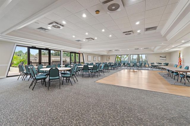 1800 SE Saint Lucie Boulevard 7-201, Stuart, FL 34996