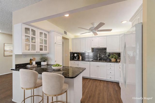 1800 SE Saint Lucie Boulevard 7-201, Stuart, FL 34996