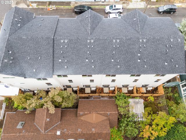 7190 Ne Glisan St, Portland, OR 97213