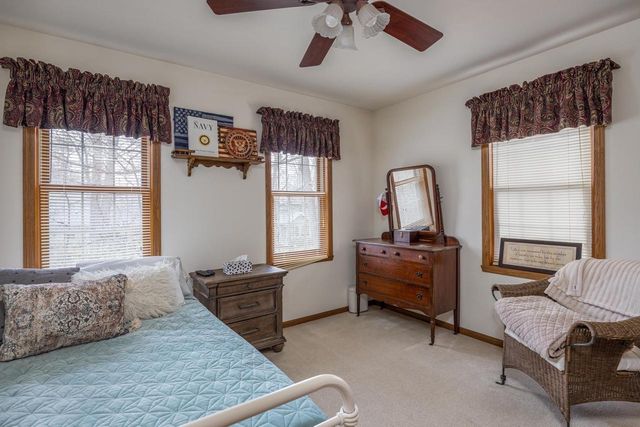 W5940 MOONFLOWER DRIVE, Appleton, WI 54915