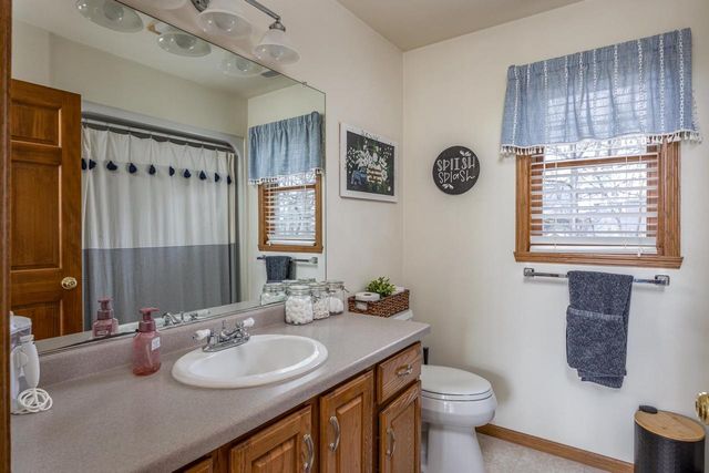 W5940 MOONFLOWER DRIVE, Appleton, WI 54915