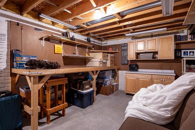 W5940 MOONFLOWER DRIVE, Appleton, WI 54915