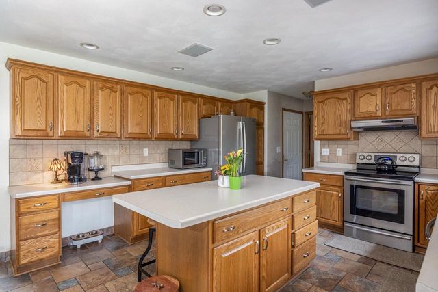 W5940 MOONFLOWER DRIVE, Appleton, WI 54915