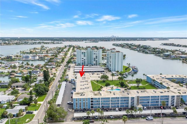 300 64TH AVENUE 117, St Pete Beach, FL 33706