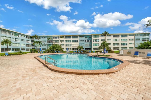 300 64TH AVENUE 117, St Pete Beach, FL 33706