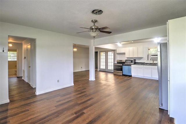 701 Park Hill Drive, Lake Charles, LA 70605