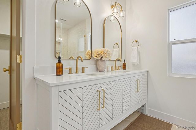 1331 Cook Street, Denver, CO 80206