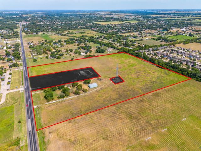 727 E Ovilla Road, Red Oak, TX 75154