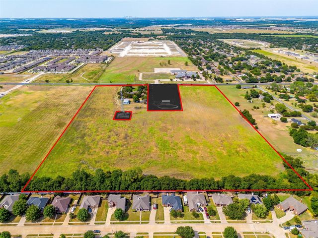 727 E Ovilla Road, Red Oak, TX 75154