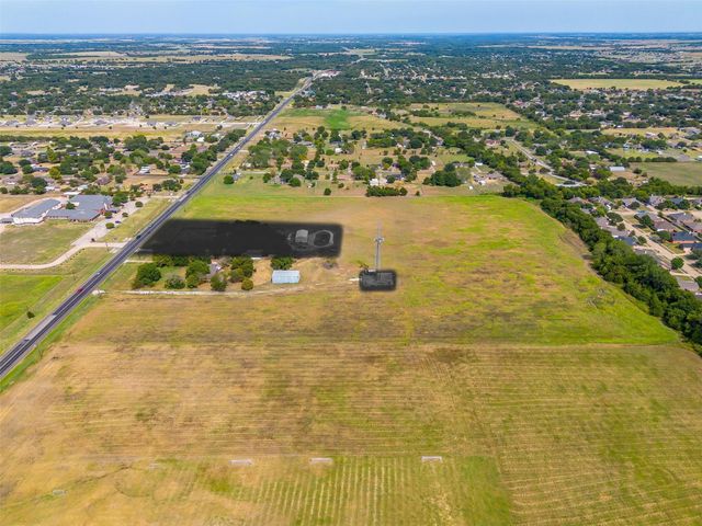 727 E Ovilla Road, Red Oak, TX 75154