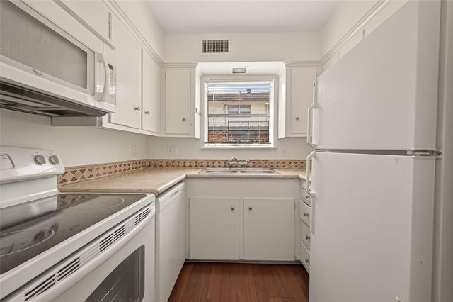 2710 Mason Street, Houston, TX 77006