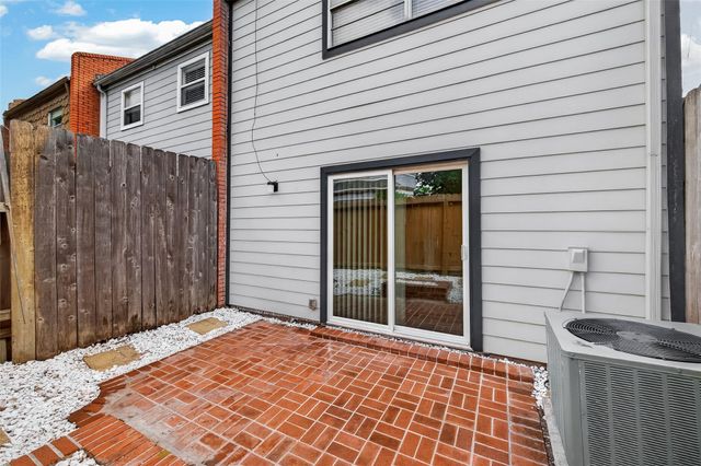 2710 Mason Street, Houston, TX 77006