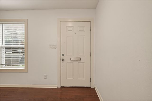 2710 Mason Street, Houston, TX 77006