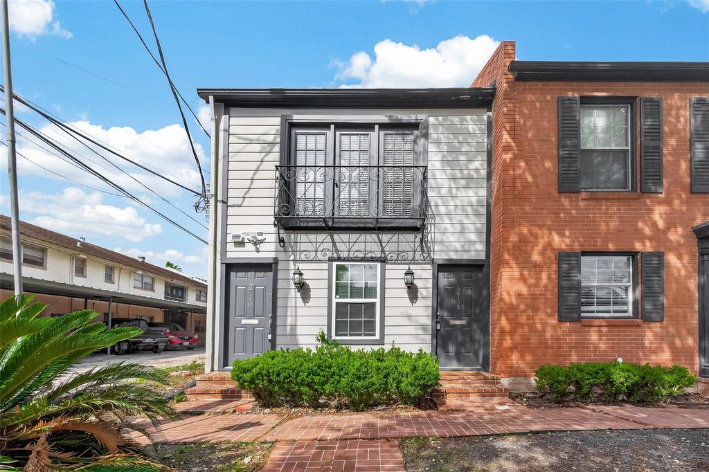 2710 Mason Street, Houston, TX 77006