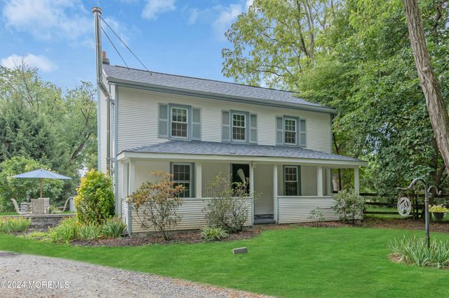14 Maxim Road, Howell, NJ 07731