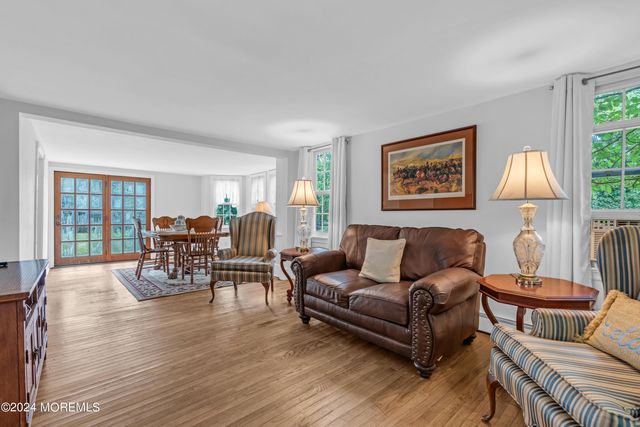 14 Maxim Road, Howell, NJ 07731