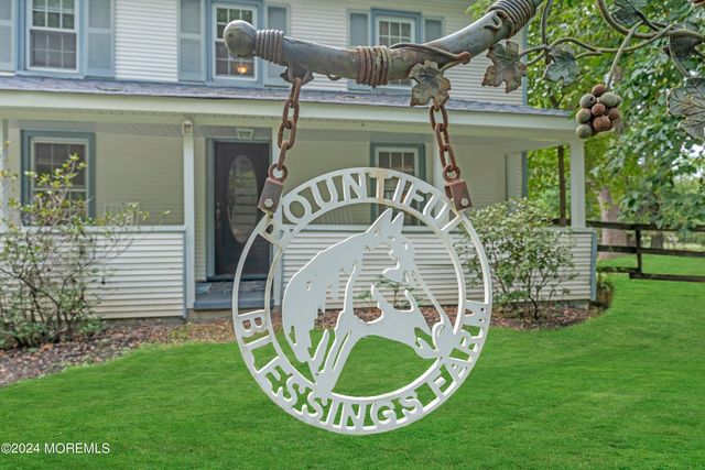 14 Maxim Road, Howell, NJ 07731