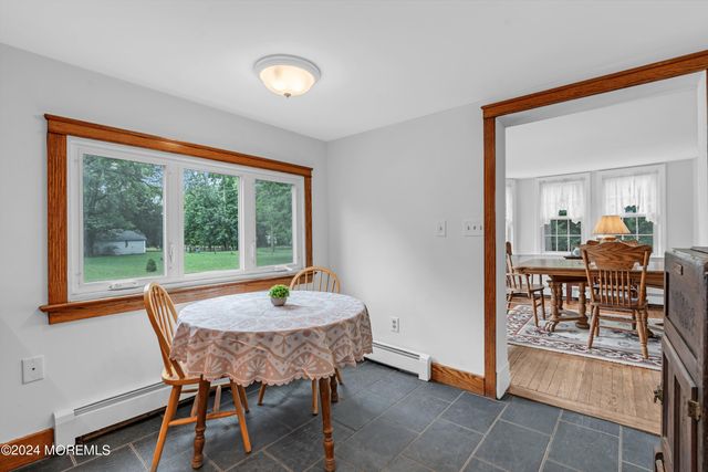 14 Maxim Road, Howell, NJ 07731