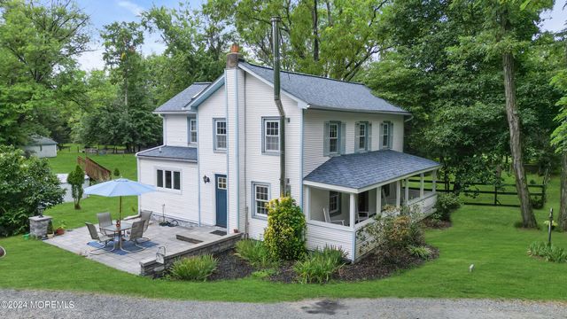 14 Maxim Road, Howell, NJ 07731