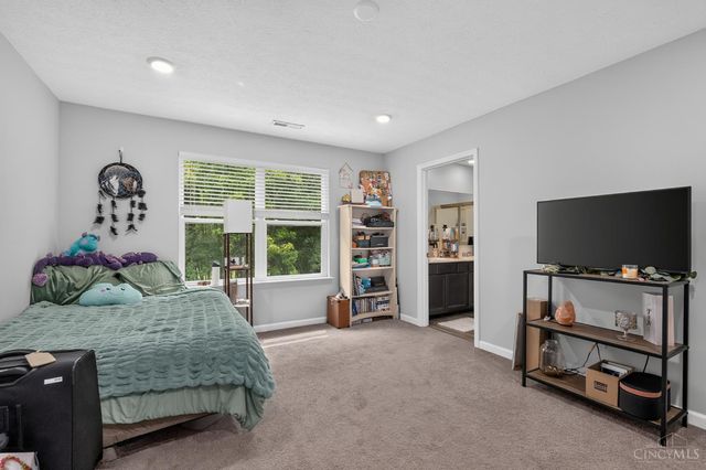 66 Snapdragon Drive, Pierce Twp, OH 45102