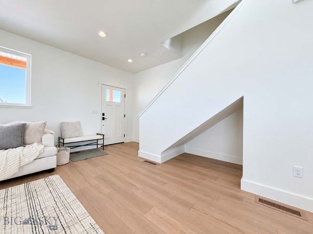 826 Accolade Loop, Belgrade, MT 59714