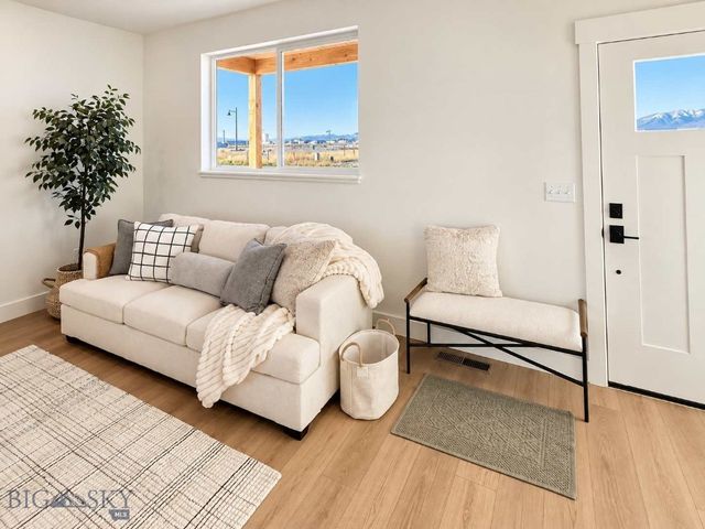 826 Accolade Loop, Belgrade, MT 59714