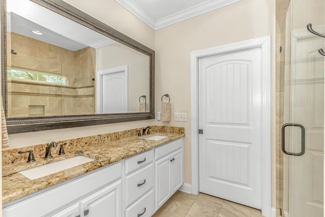40 Big Oak Pl., Pawleys Island, SC 29585