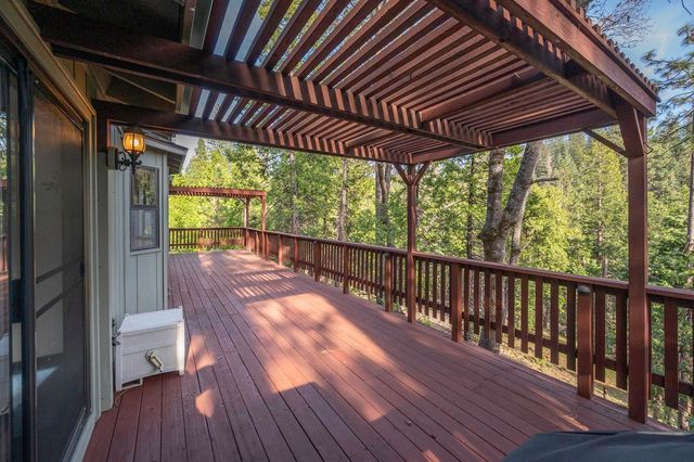 1521 Patricia Ln, Arnold, CA 95223