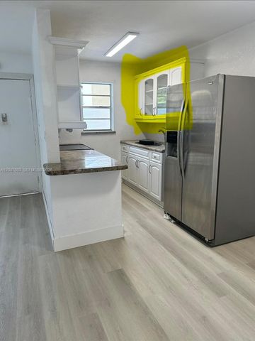 427 Santander Avenue 205, Coral Gables, FL 33134