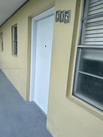 427 Santander Avenue 205, Coral Gables, FL 33134