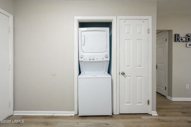 45 Folly Field Rd Apt 8L, Hilton Head Island, SC 29928