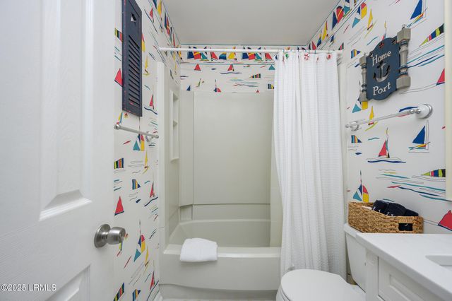 45 Folly Field Rd Apt 8L, Hilton Head Island, SC 29928