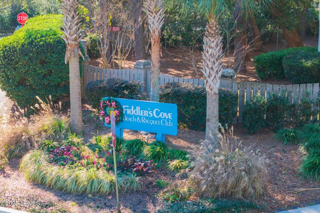 45 Folly Field Rd Apt 8L, Hilton Head Island, SC 29928