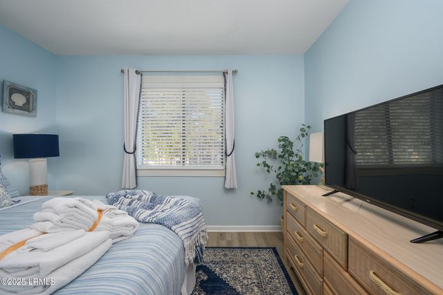 45 Folly Field Rd Apt 8L, Hilton Head Island, SC 29928