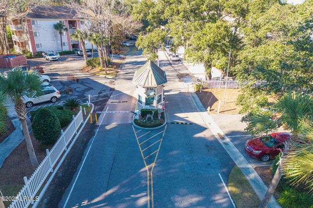 45 Folly Field Rd Apt 8L, Hilton Head Island, SC 29928