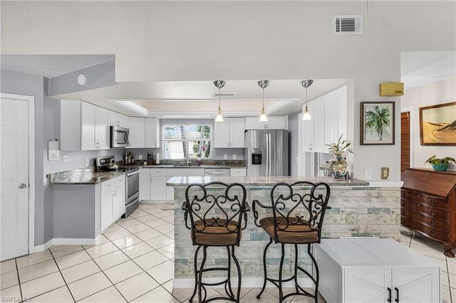 919 SE 19th TER, Cape Coral, FL 33990