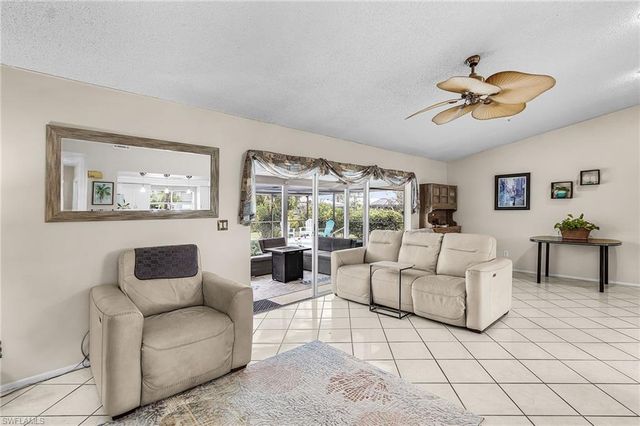 919 SE 19th TER, Cape Coral, FL 33990