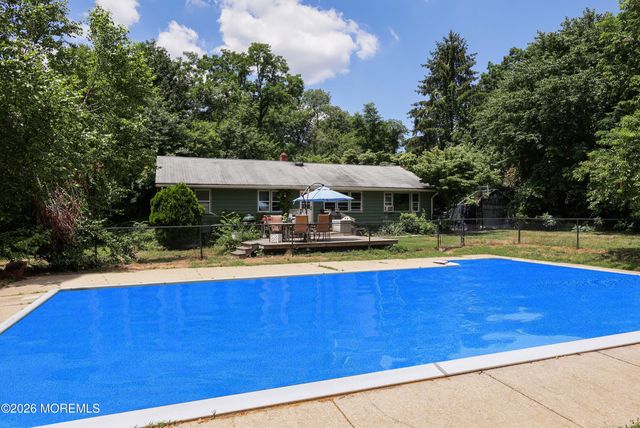 115 Browns Dock Road, Atlantic Highlands, NJ 07716