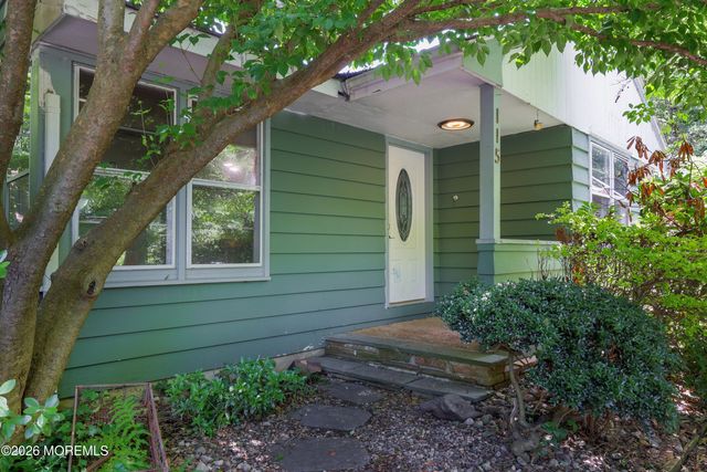 115 Browns Dock Road, Atlantic Highlands, NJ 07716