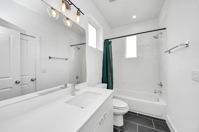 5823 Dolores Street, Houston, TX 77057
