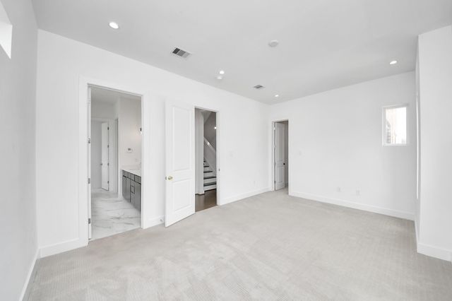 5823 Dolores Street, Houston, TX 77057
