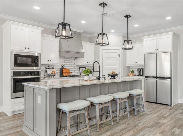 2905 Goldberg Drive, Bryan, TX 77808