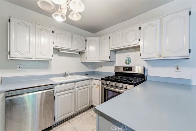 836 E Ponderosa, Azusa, CA 91702