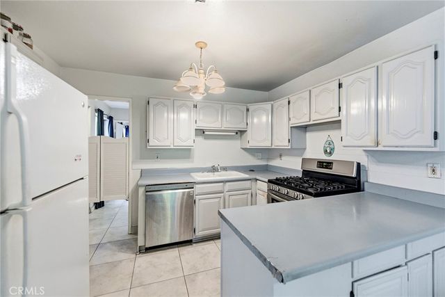 836 E Ponderosa, Azusa, CA 91702